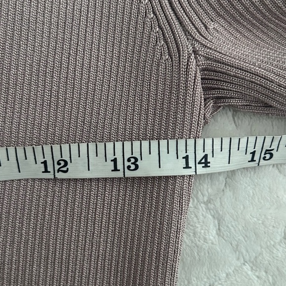 Good American Beige Tan Ribbed Deep V Polo Shirt Size 3 Large - Picture 5 of 8